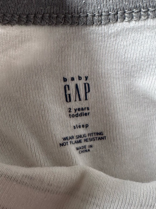 Baby Gap PJ’s - 2 Years Toddler - Astronaut - Picture 3 of 8